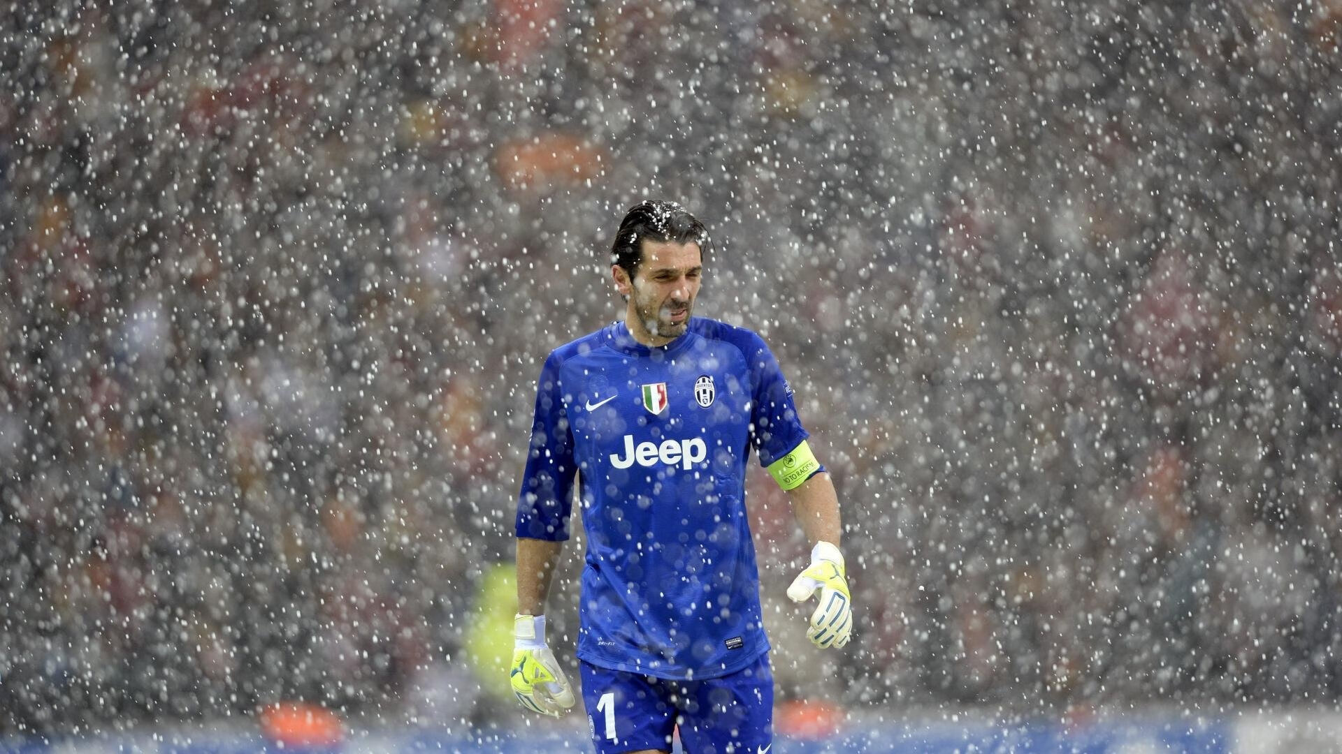 kaiyun开云入口平台-球队“神秘战术”曝光：欧冠中的奇思妙想，欧冠战术分析